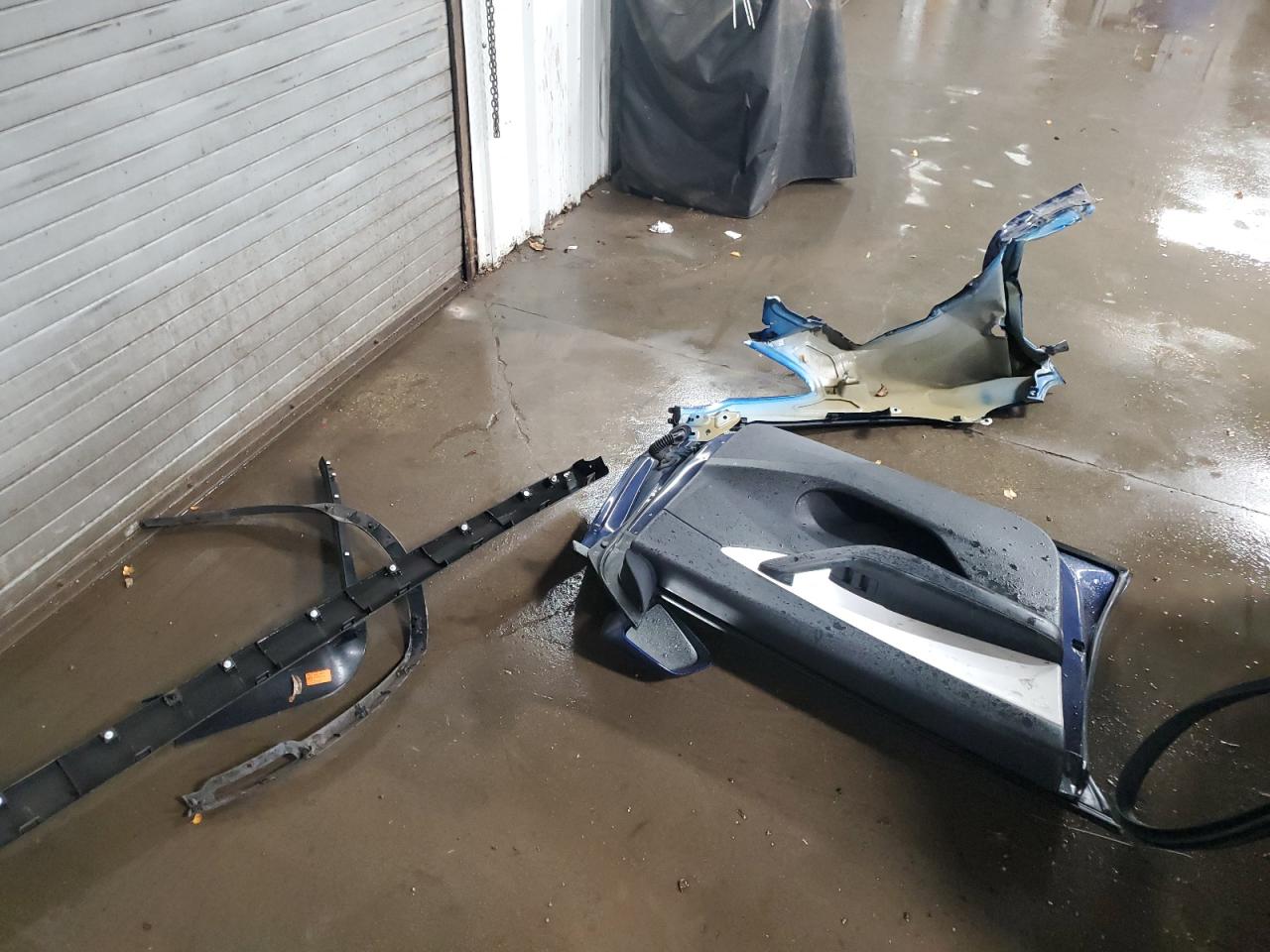 2022 Tesla Model Y VIN: 7SAYGDEE0NF433940 Lot: 92716935