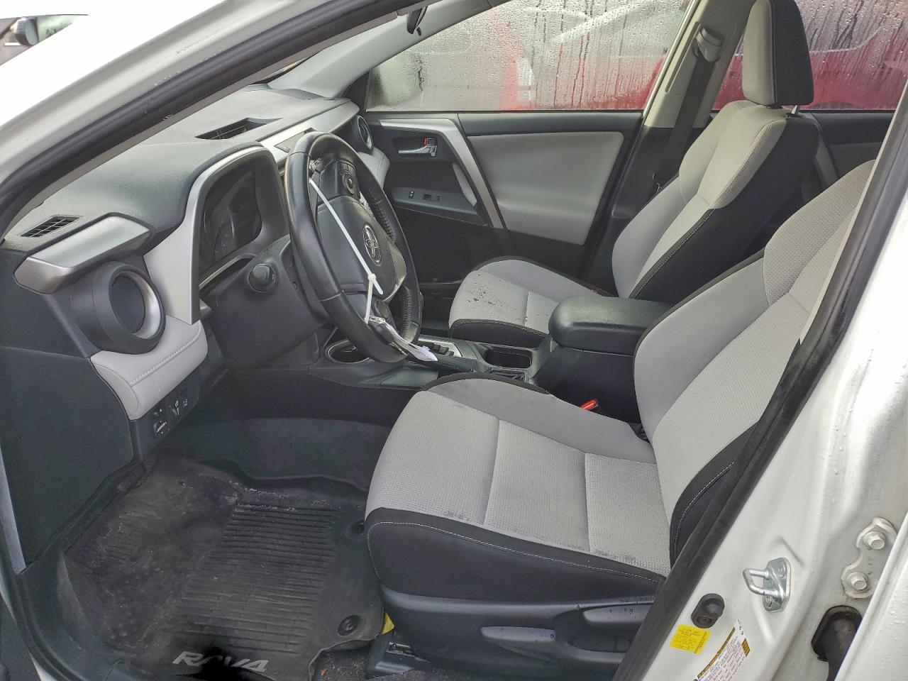 2017 Toyota Rav4 Xle VIN: JTMWFREV9HJ708917 Lot: 93425485