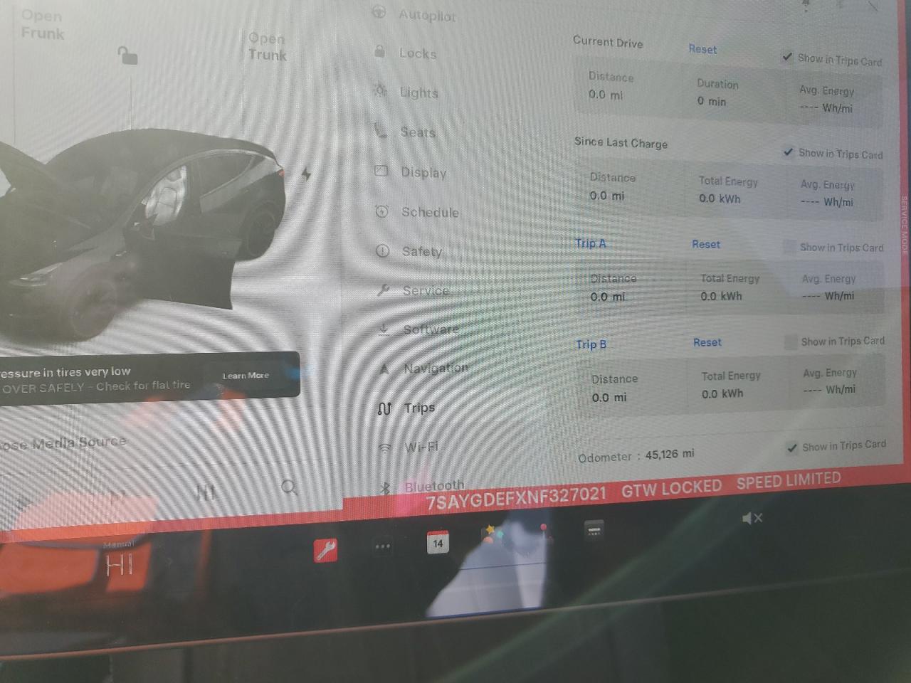 2022 Tesla Model Y VIN: 7SAYGDEFXNF327021 Lot: 90800785