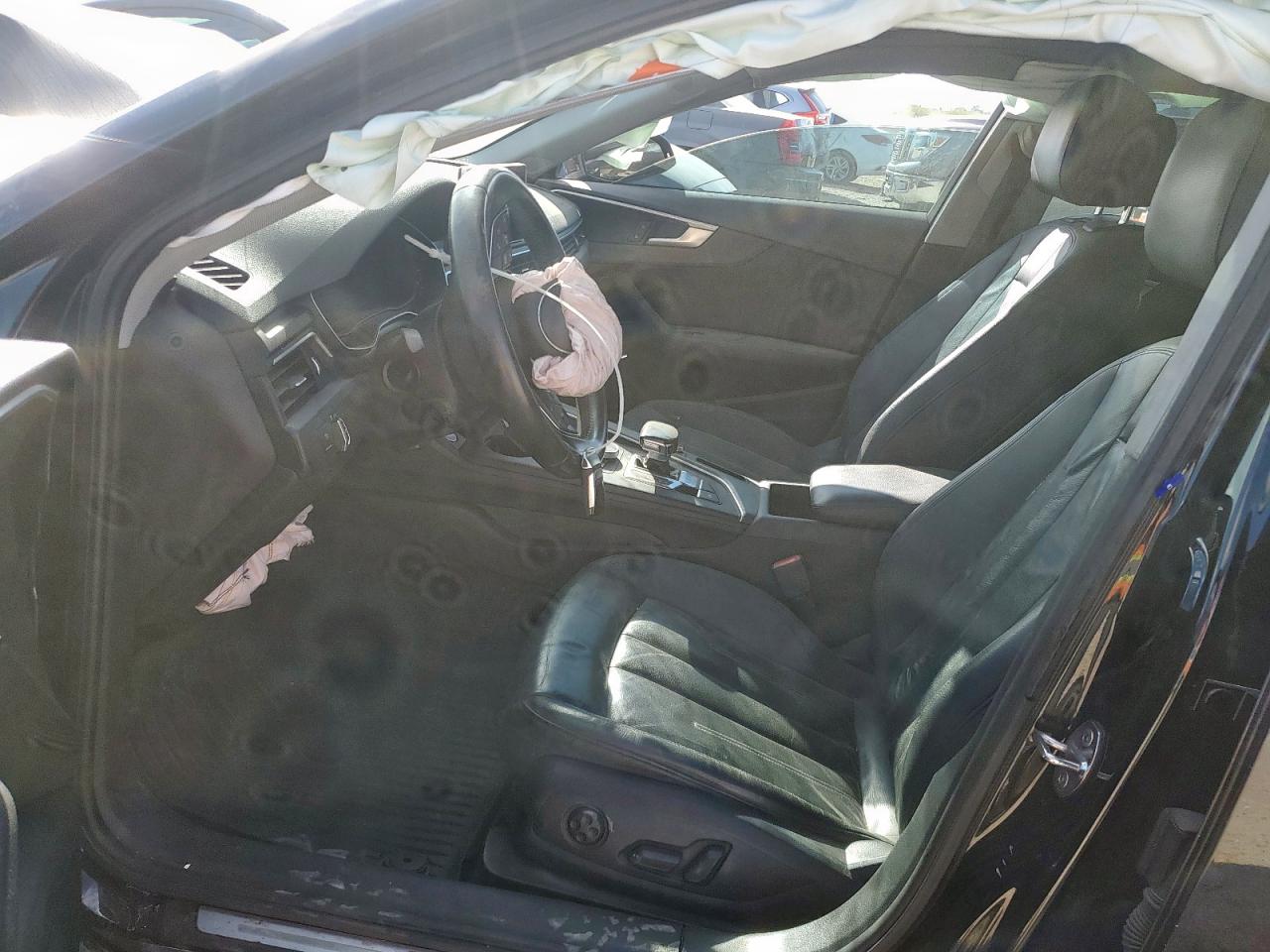 2018 Audi A4 Premium Plus VIN: WAUENAF42JA093281 Lot: 92899655