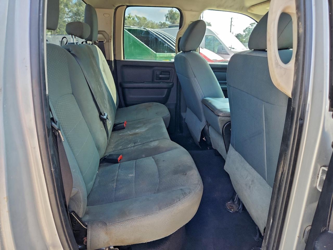 2017 Ram 1500 St VIN: 1C6RR7FG8HS599957 Lot: 94155565