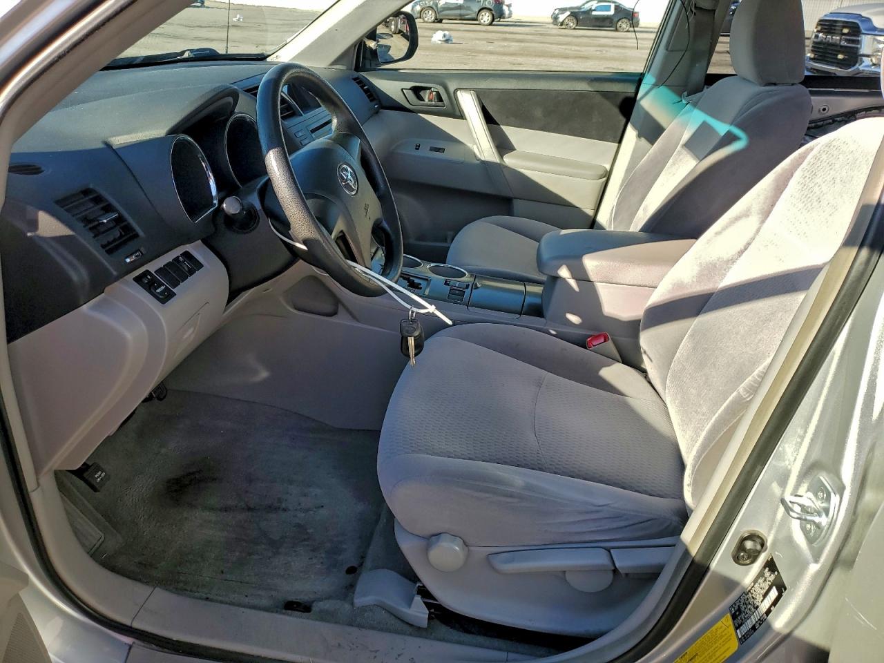 2008 Toyota Highlander VIN: JTEDS41A382027456 Lot: 93928475