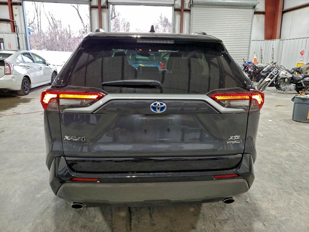 2021 Toyota Rav4 Xse VIN: 2T3E6RFV0MW004949 Lot: 94327875