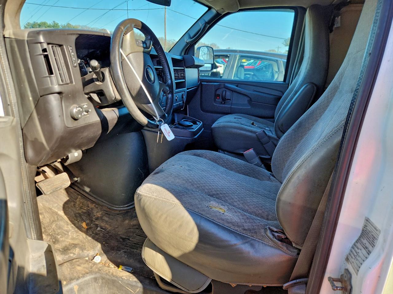 2014 Chevrolet Express G2500 VIN: 1GCWGFCA3E1109065 Lot: 94130295