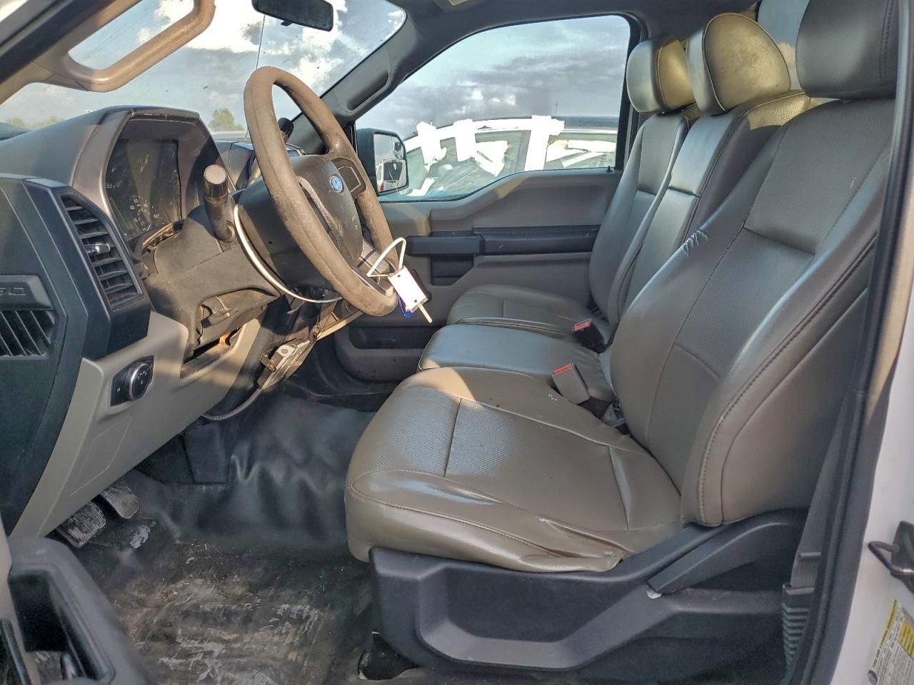 2016 Ford F150 VIN: 1FTMF1CFXGKD49171 Lot: 93969765