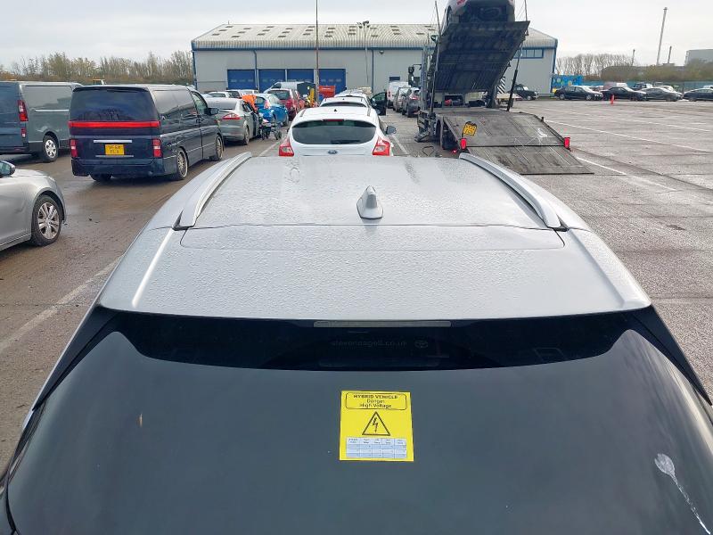 2022 TOYOTA YARIS CROSS 1.5 HYBRID DESIGN 5DR CVT