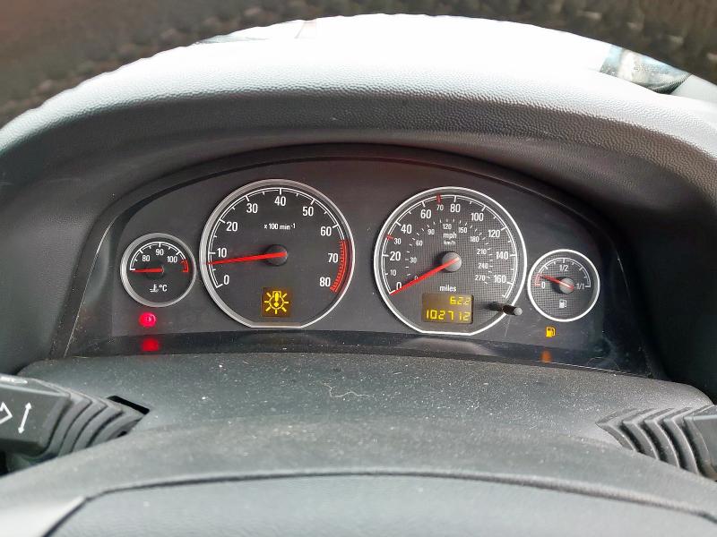 2005 VAUXHALL VECTRA 1.8I ELITE 5DR