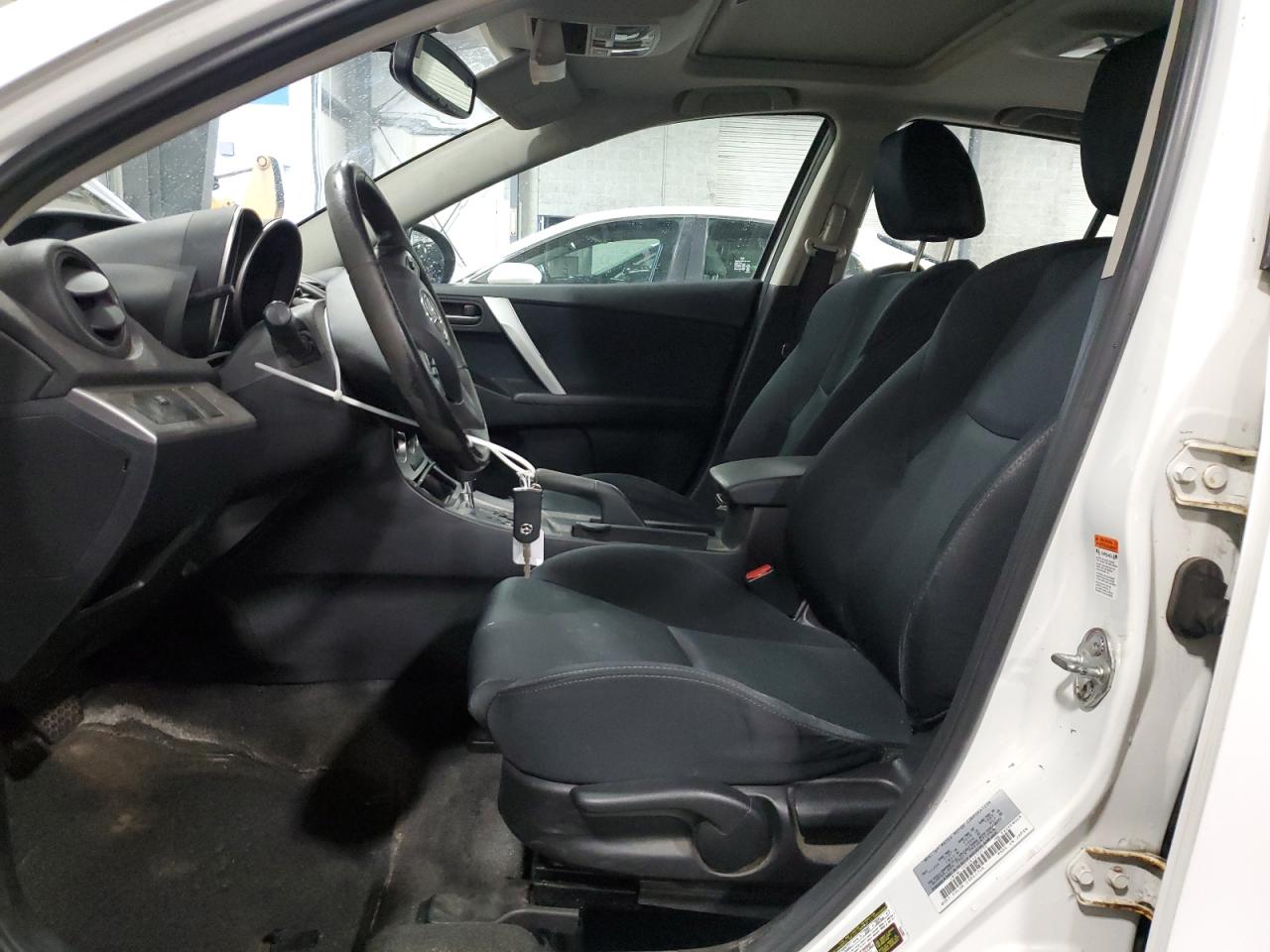 2010 Mazda 3 S VIN: JM1BL1H53A1250575 Lot: 92096945