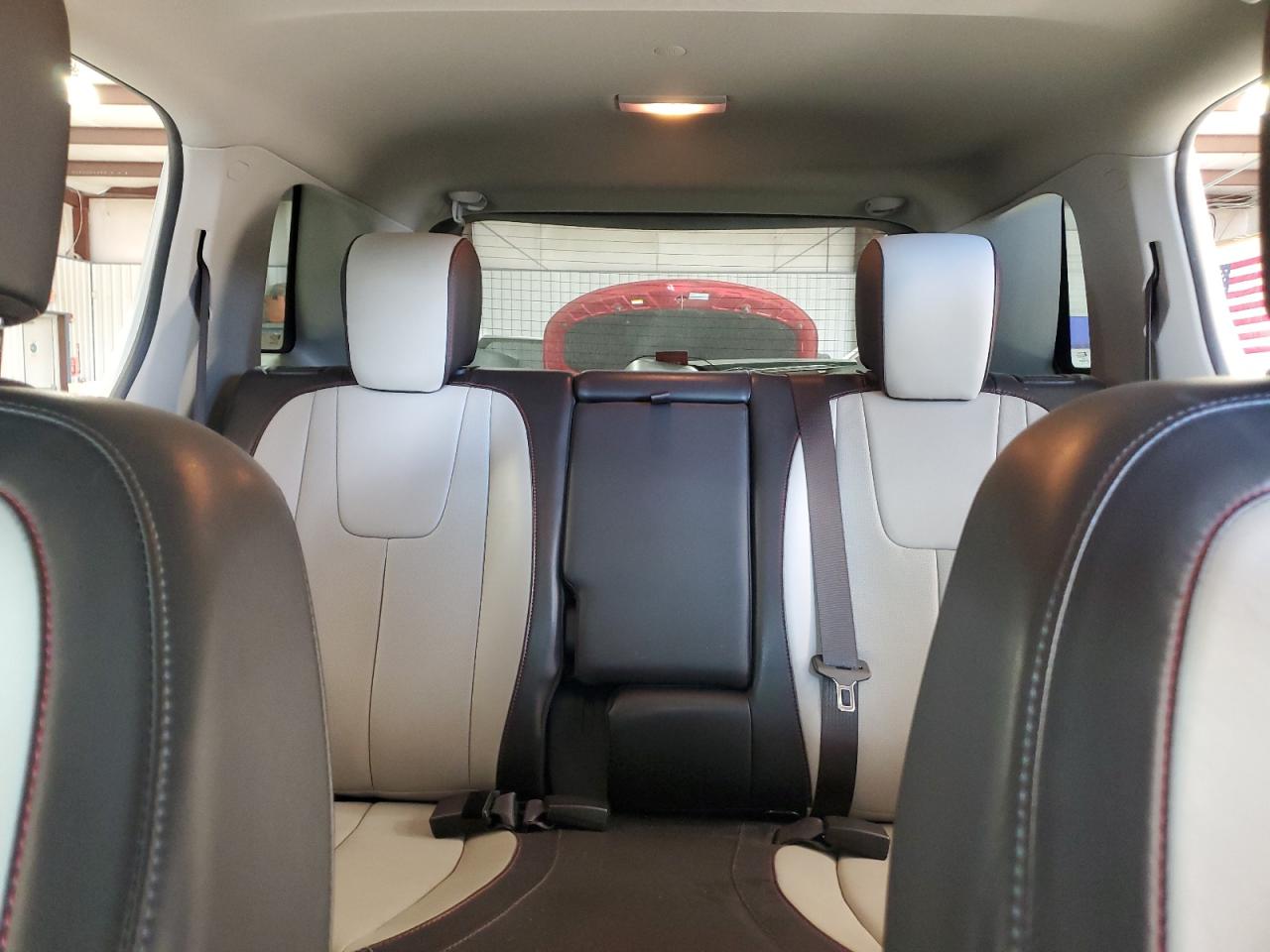 2017 GMC Terrain Slt VIN: 2GKFLUEK6H6116992 Lot: 91879135