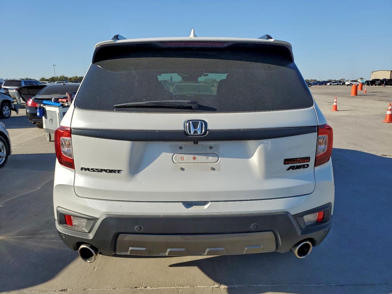 2022 Honda Passport Trail Sport VIN: 5FNYF8H65NB004689 Lot: 91938125