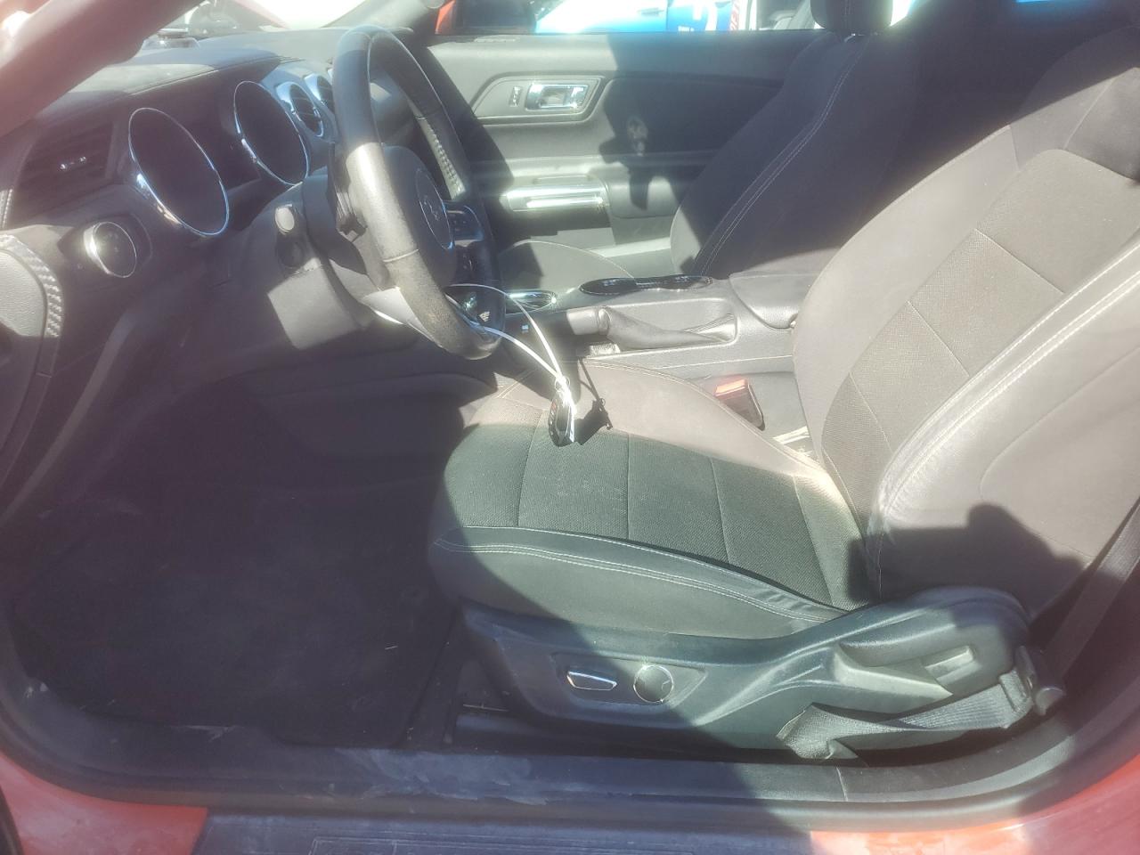 2016 Ford Mustang VIN: 1FA6P8AM8G5292988 Lot: 92714965