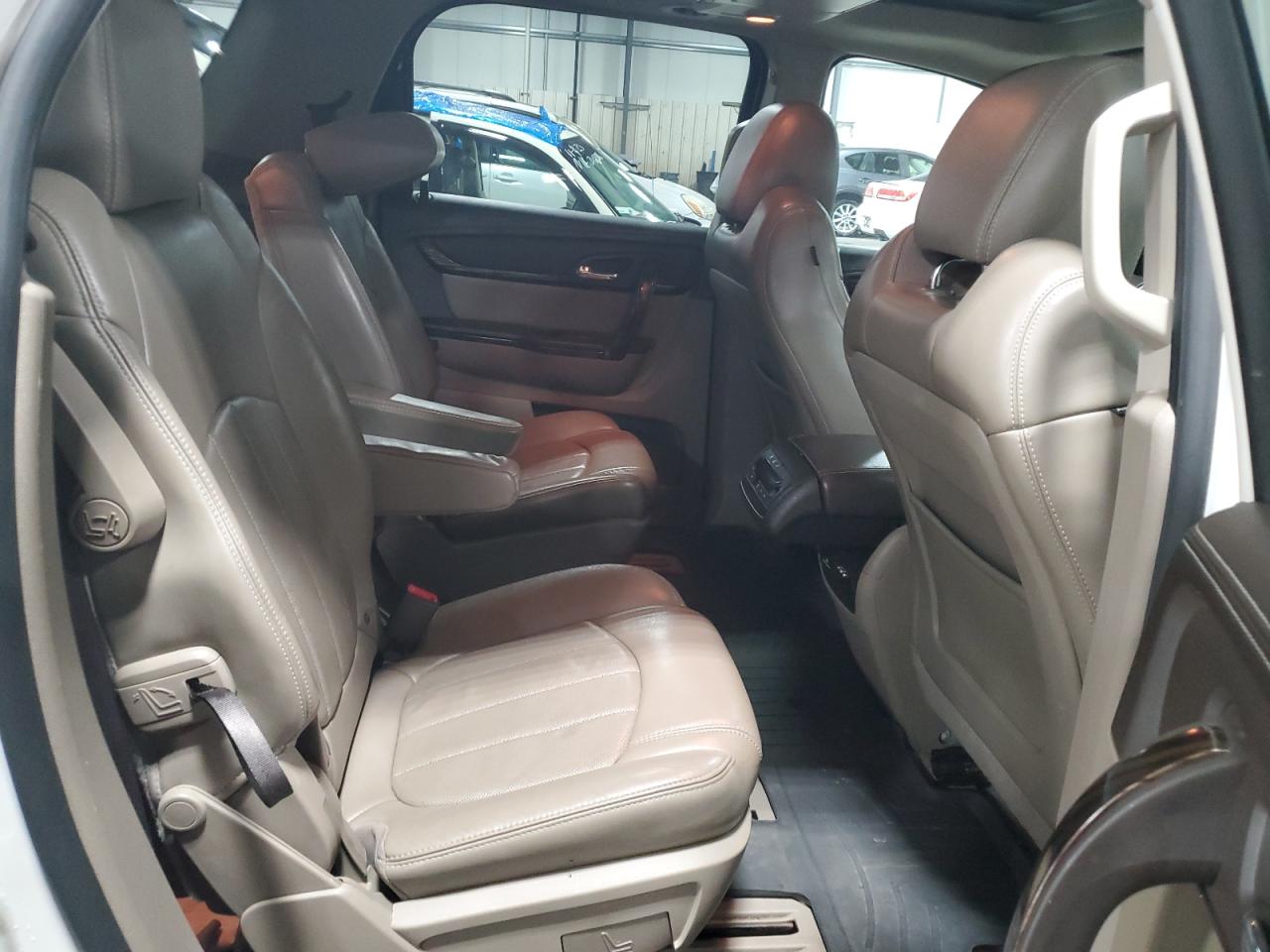 2013 GMC Acadia Denali VIN: 1GKKVTKD8DJ184135 Lot: 90904935