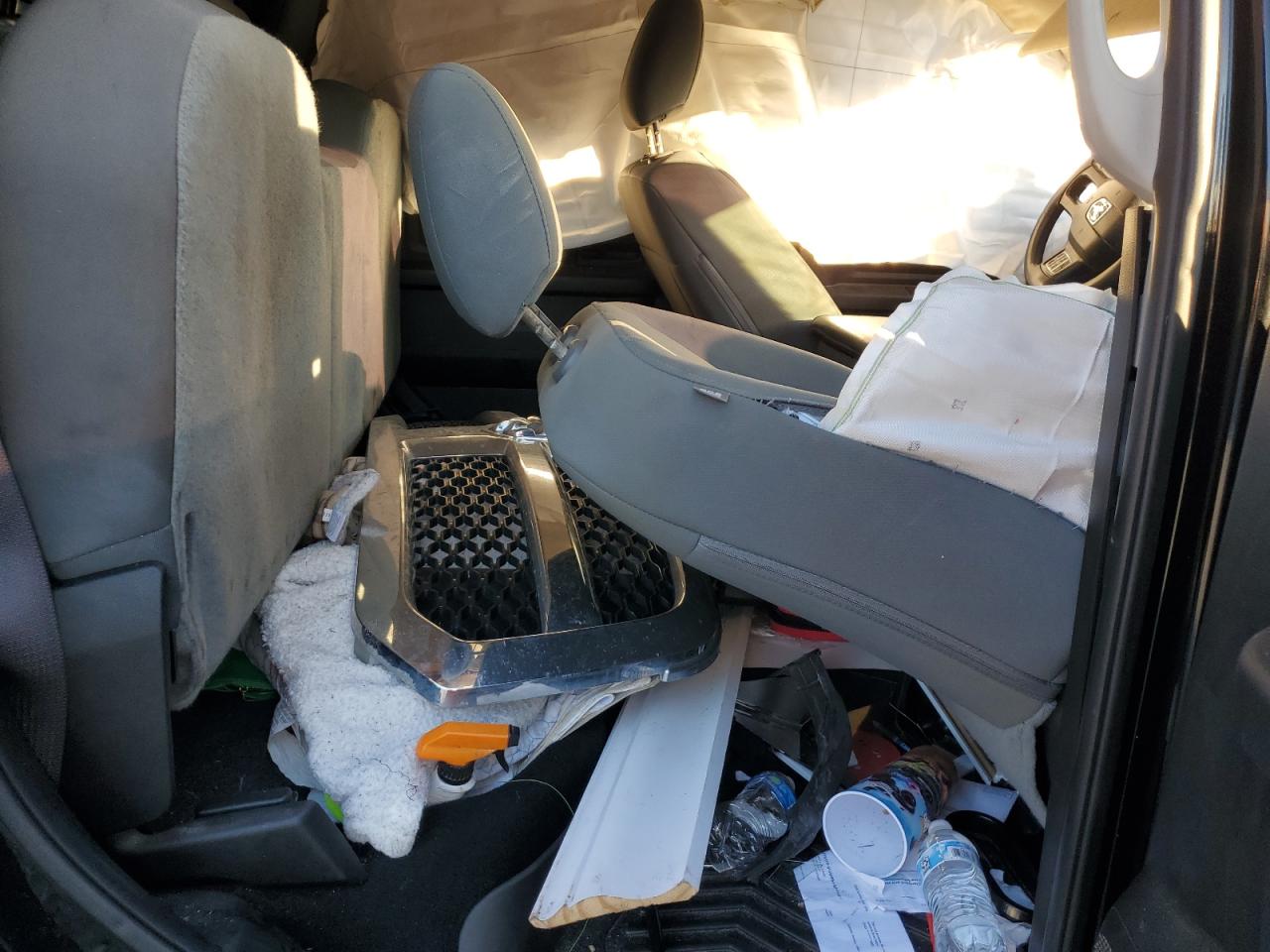 2020 Ram 1500 Classic Tradesman VIN: 3C6RR6KT1LG295835 Lot: 92483005