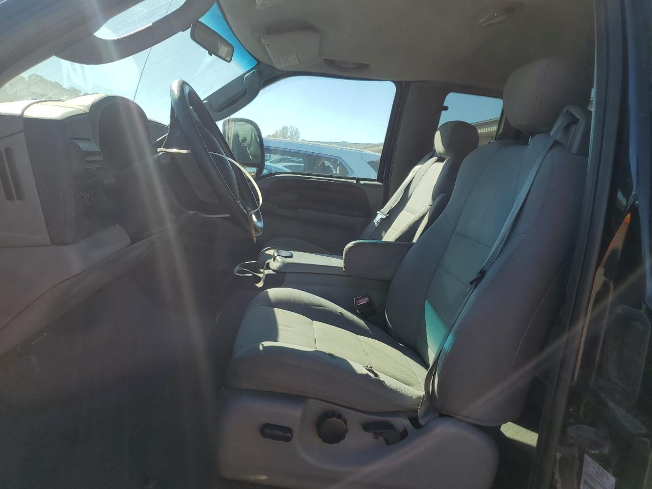 2006 Ford F250 Super Duty VIN: 1FTSX21506EC98670 Lot: 89904645