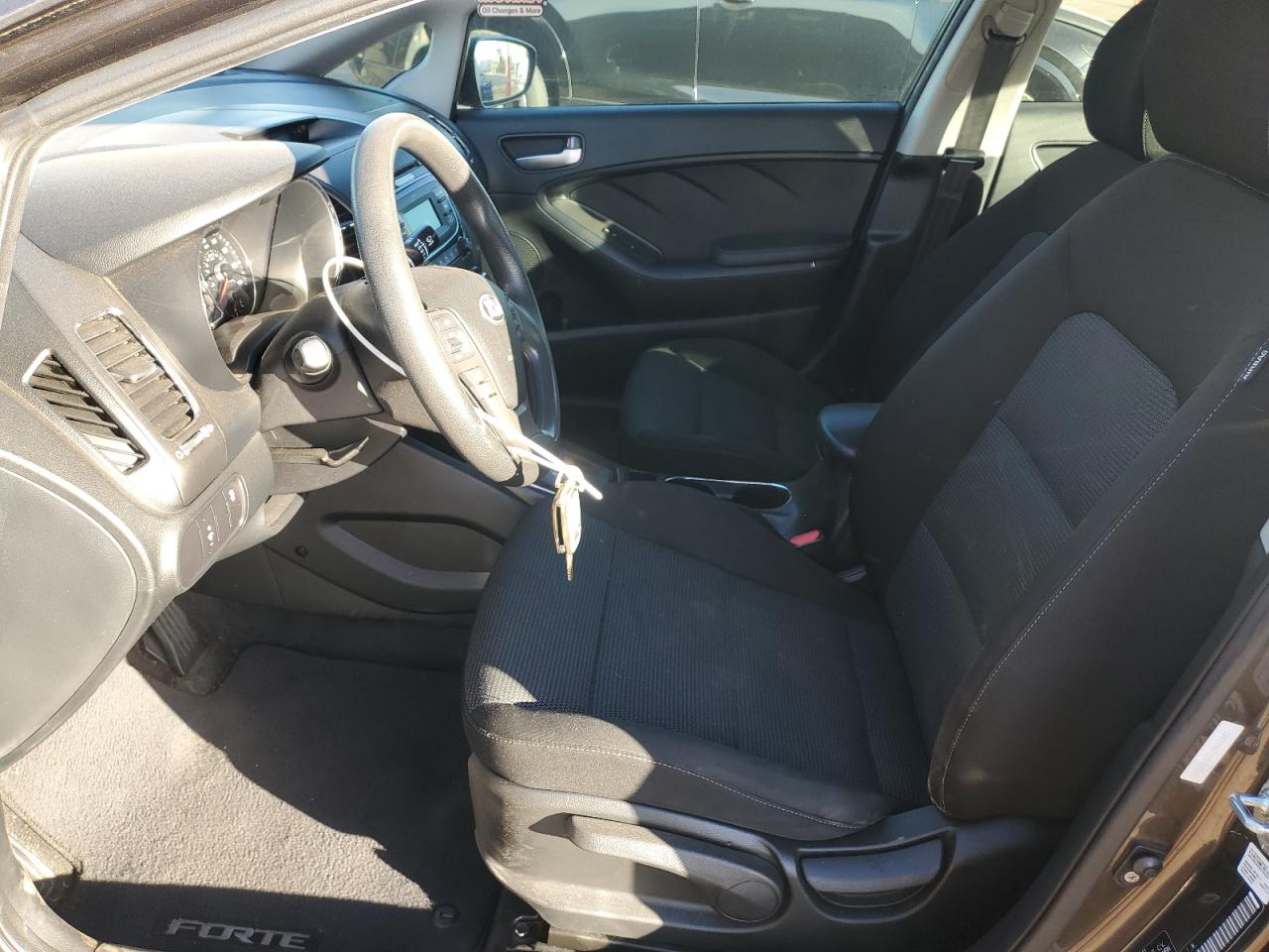 2017 Kia Forte Lx VIN: 3KPFK4A72HE134843 Lot: 91779215