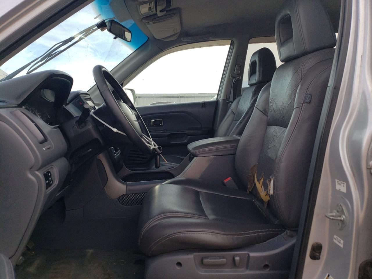 2004 Honda Pilot Exl VIN: 2HKYF18564H581701 Lot: 93373205