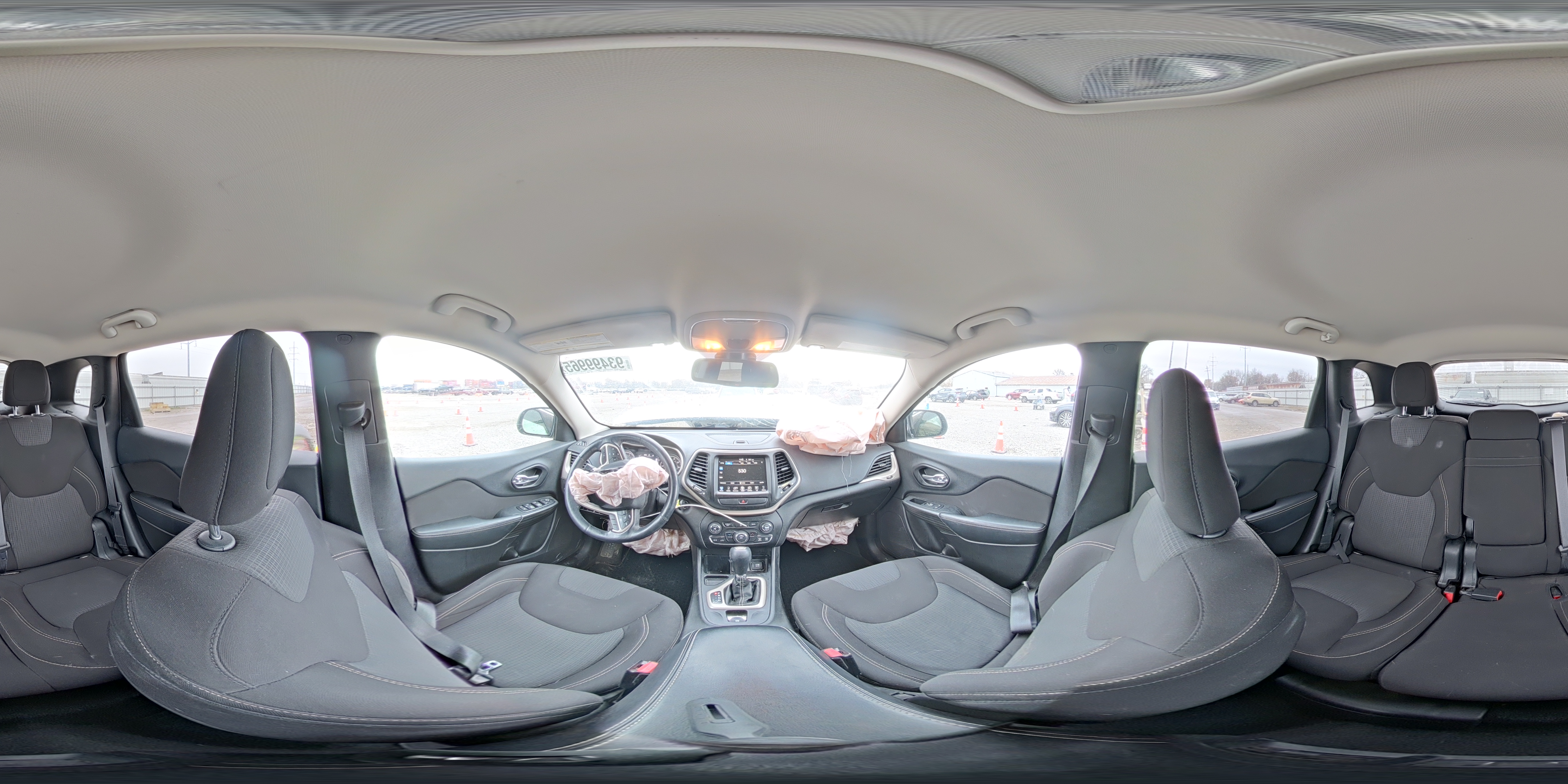 2015 Jeep Cherokee Latitude VIN: 1C4PJLCB2FW782060 Lot: 94315345