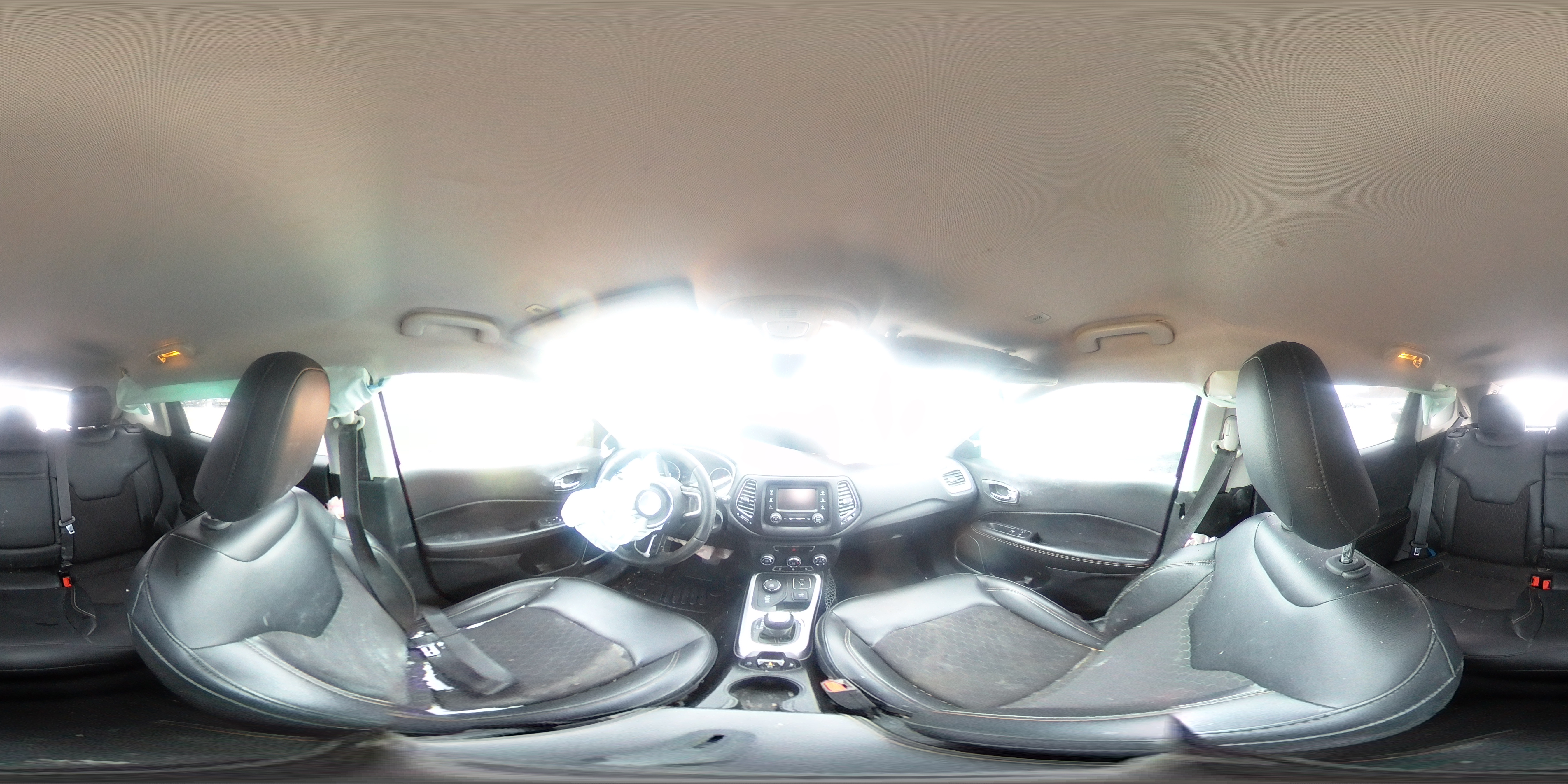 2018 Jeep Compass Latitude VIN: 3C4NJDBB7JT262000 Lot: 92691485