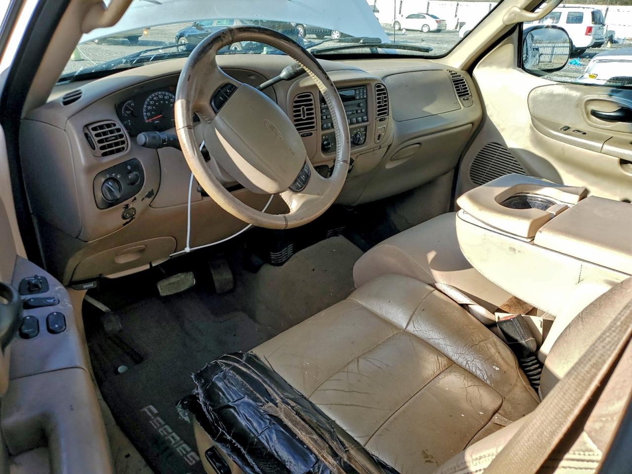 2002 Ford F150 VIN: 1FTRX17L12NA75756 Lot: 93842925