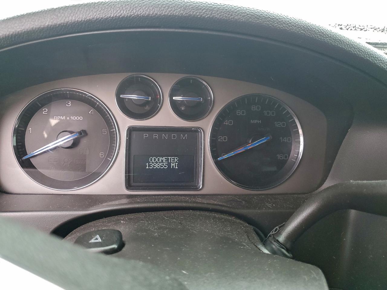 2007 Cadillac Escalade Luxury VIN: 1GYEC63827R422224 Lot: 93656295