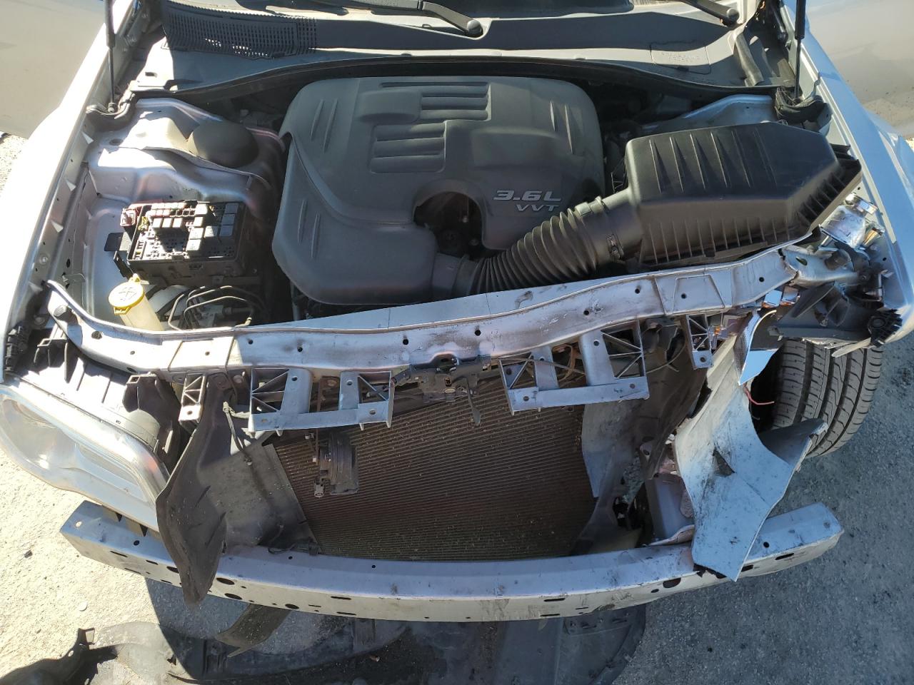 2020 Chrysler 300 Limited VIN: 2C3CCAEG7LH127882 Lot: 90499505