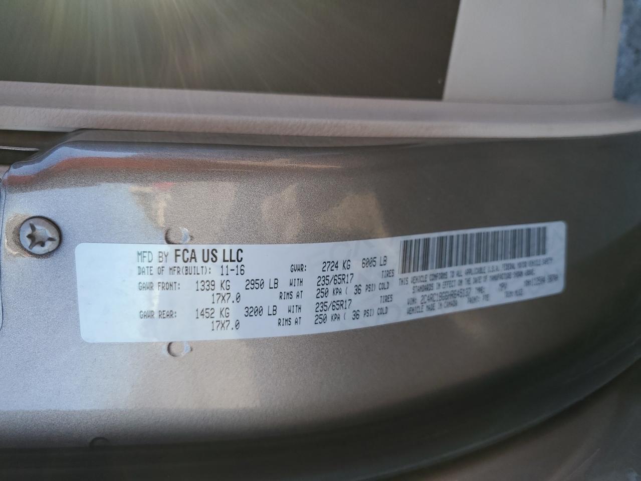 2017 Chrysler Pacifica Touring L VIN: 2C4RC1BG6HR645137 Lot: 91855005