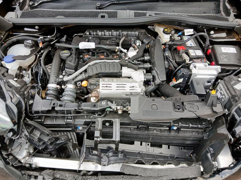 2025 PEUGEOT 2008 1.2 HYBRID 136 GT 5DR E-DSC6