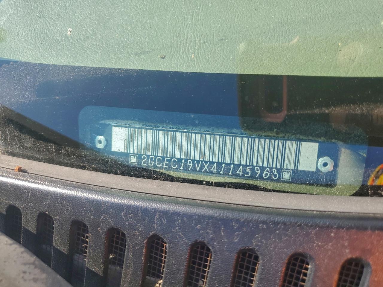 2004 Chevrolet Silverado C1500 VIN: 2GCEC19VX41145963 Lot: 93753235