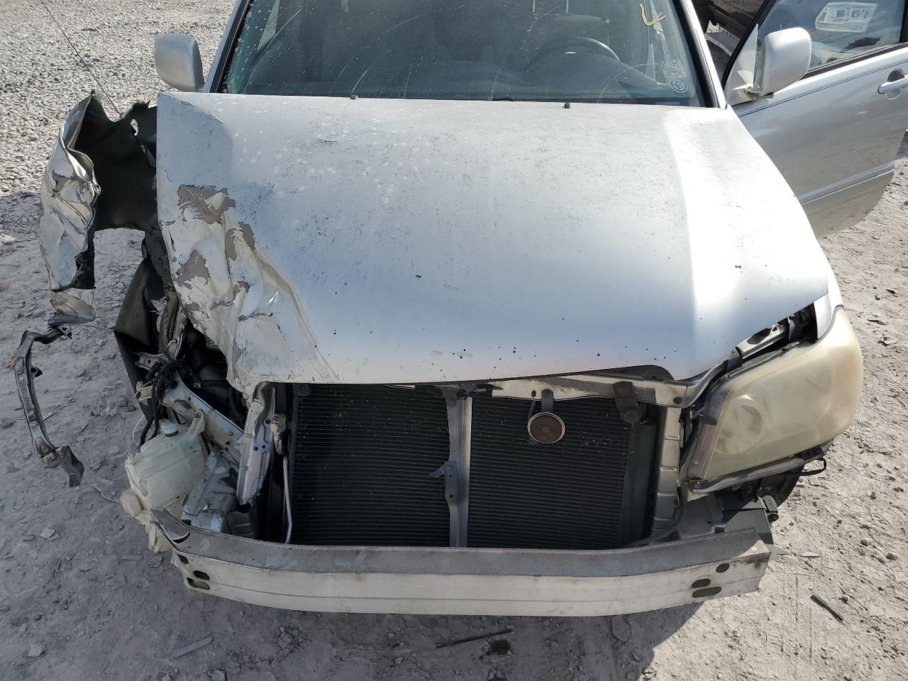 2004 Toyota Highlander Base VIN: JTEDP21A740014480 Lot: 93298595