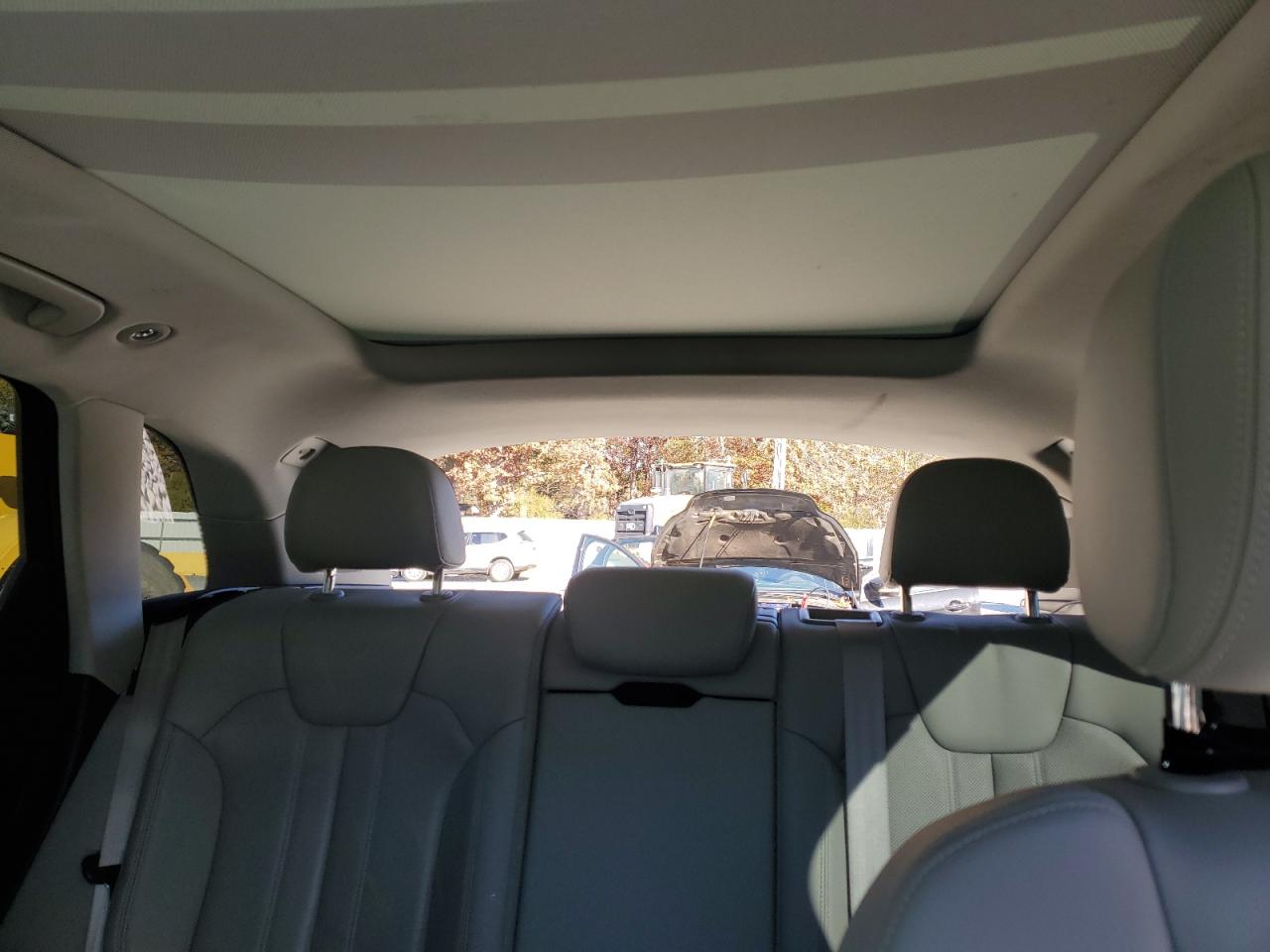 2018 Audi Q5 Premium Plus VIN: WA1BNAFY2J2243242 Lot: 92345785