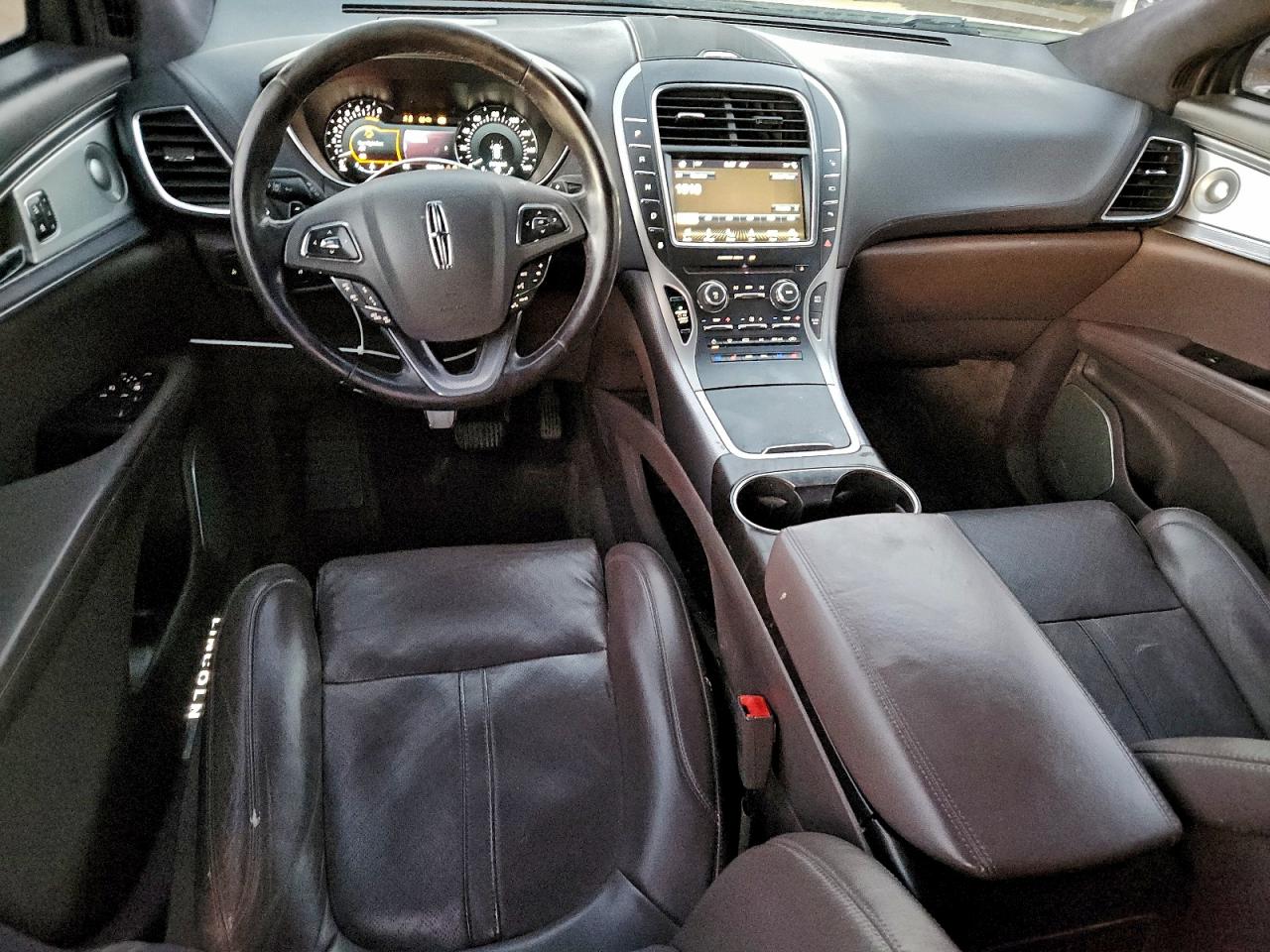 2016 Lincoln Mkx Black Label VIN: 2LMPJ9JP9GBL61845 Lot: 94055145