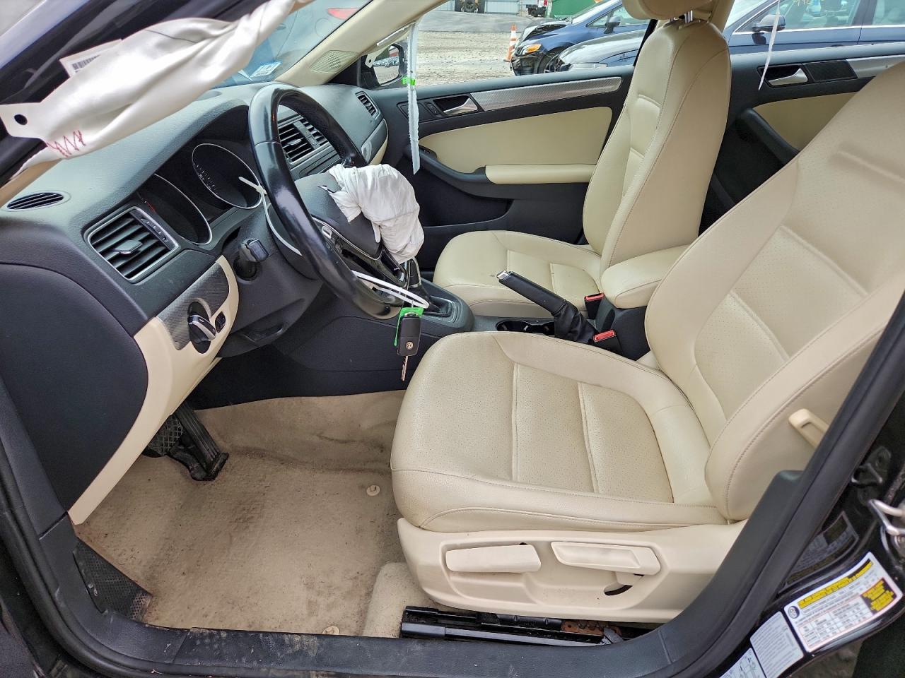 2015 Volkswagen Jetta Se VIN: 3VWD17AJ0FM235662 Lot: 94150455