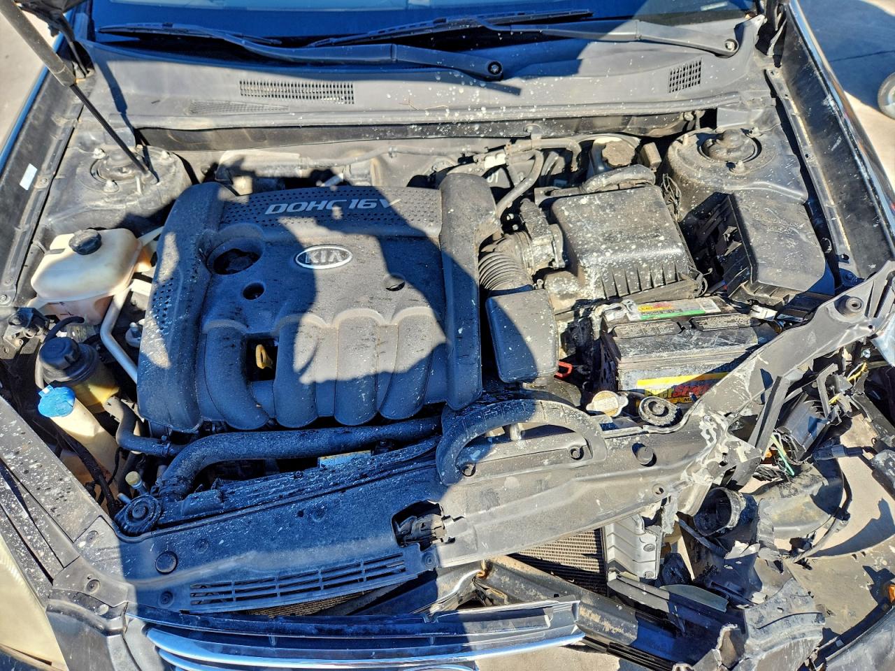 2008 Kia Optima Lx VIN: KNAGE123085176961 Lot: 94482475