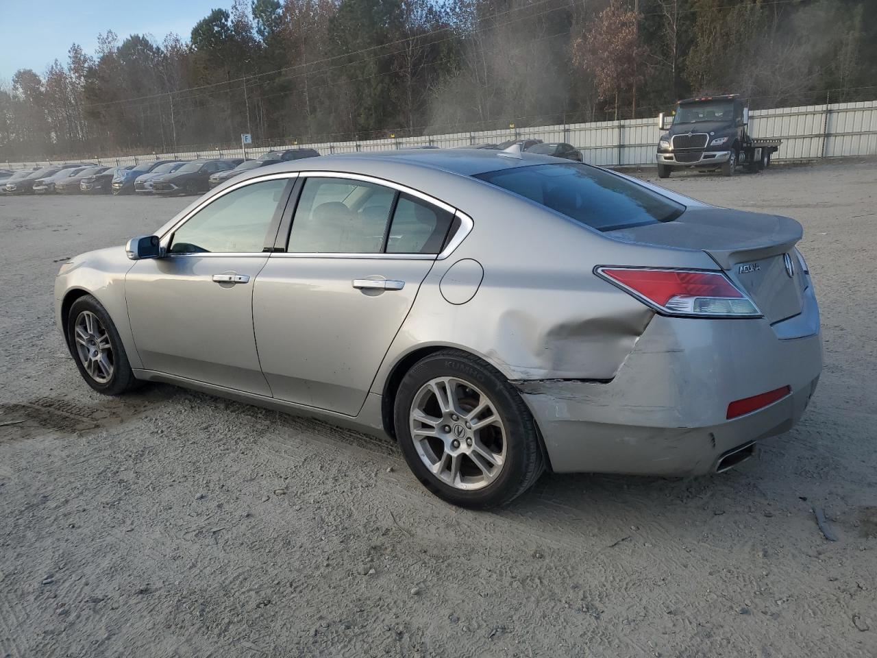 Фото: 19UUA8F57AA005595