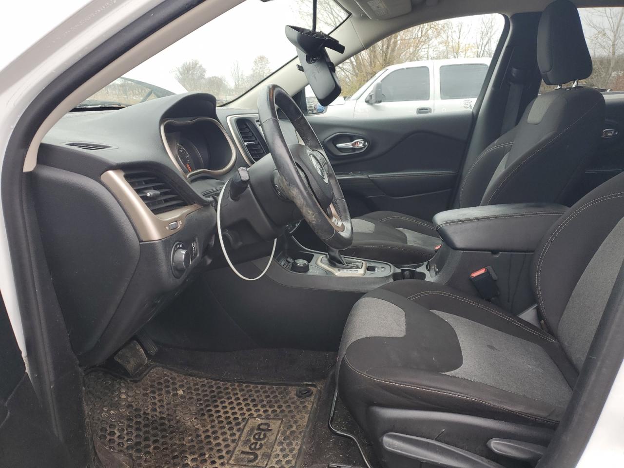 2016 Jeep Cherokee Sport VIN: 1C4PJMAB4GW227606 Lot: 92442345