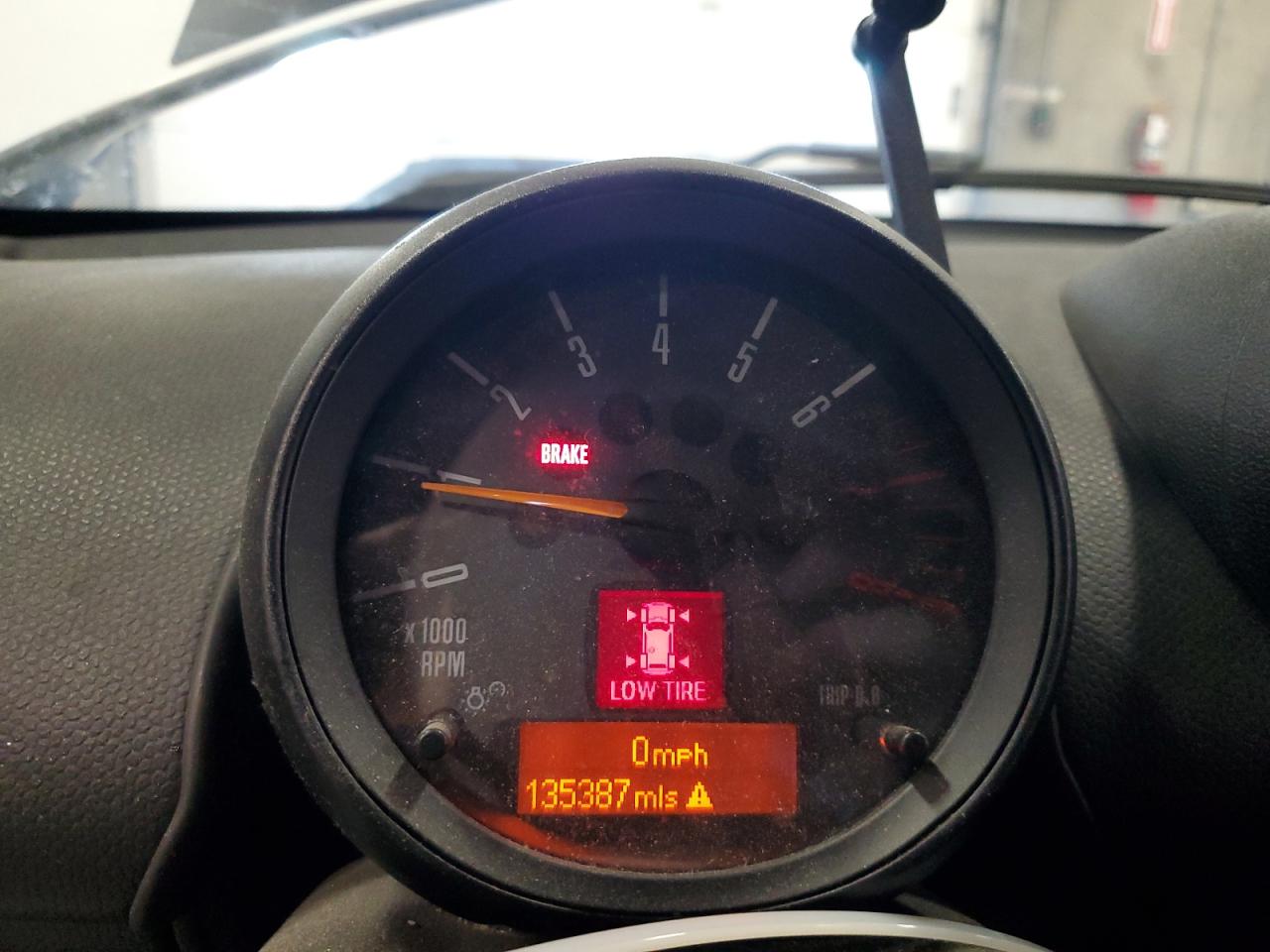 2016 Mini Cooper S Countryman VIN: WMWZC5C58GWT38687 Lot: 82554905