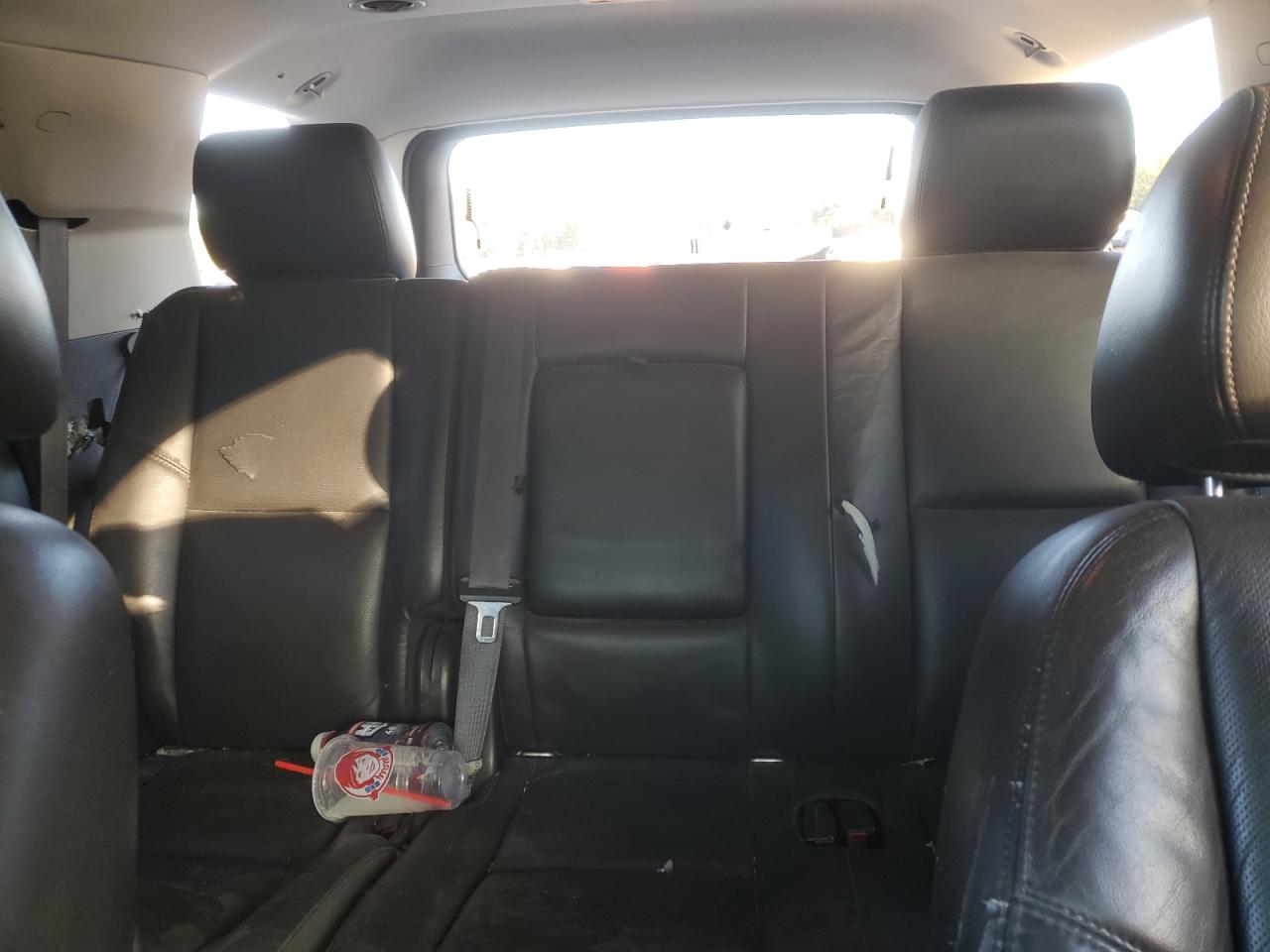 2010 Cadillac Escalade Luxury VIN: 1GYUCBEFXAR204071 Lot: 93287875