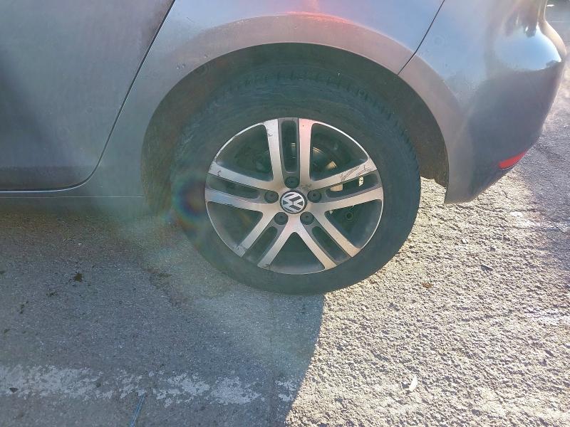 2009 VOLKSWAGEN GOLF SE