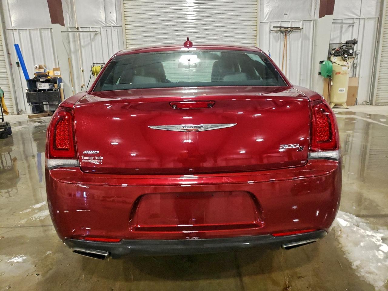 2018 Chrysler 300 S VIN: 2C3CCAGG3JH141711 Lot: 94541895