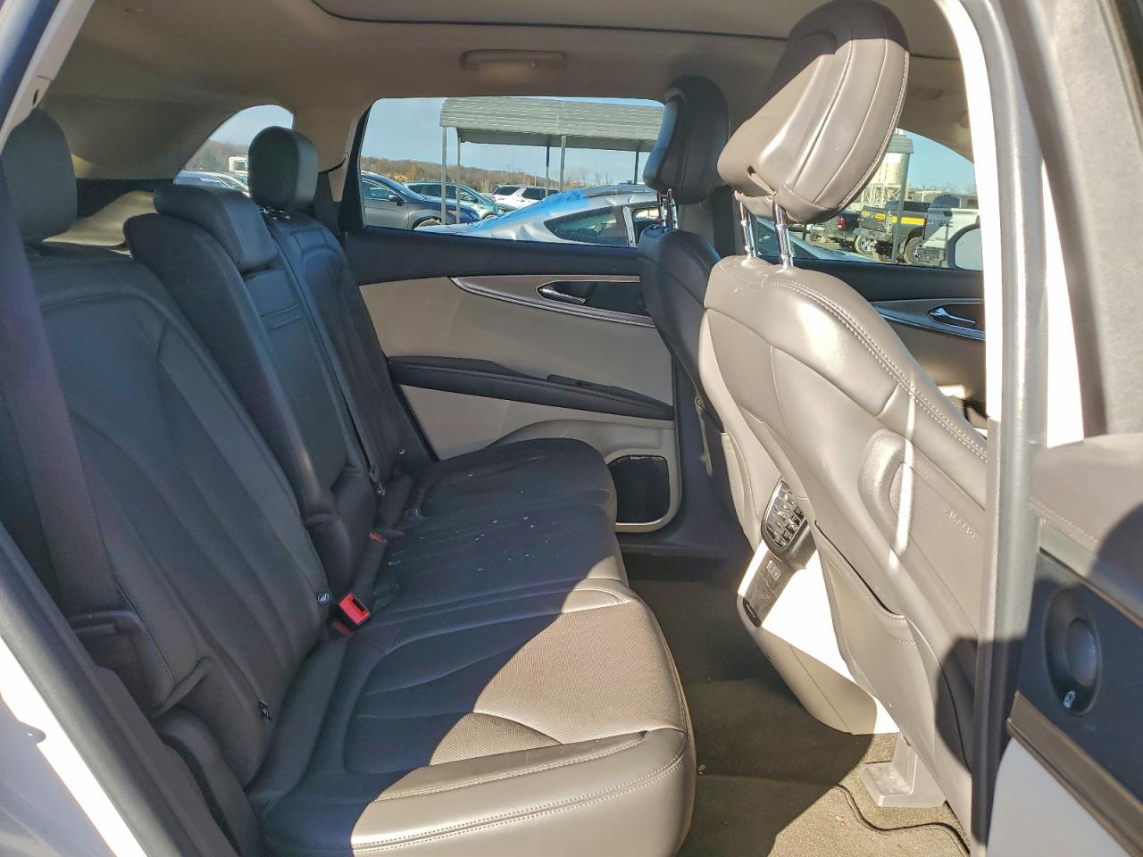 2020 Lincoln Nautilus Reserve VIN: 2LMPJ8K97LBL05116 Lot: 94079395