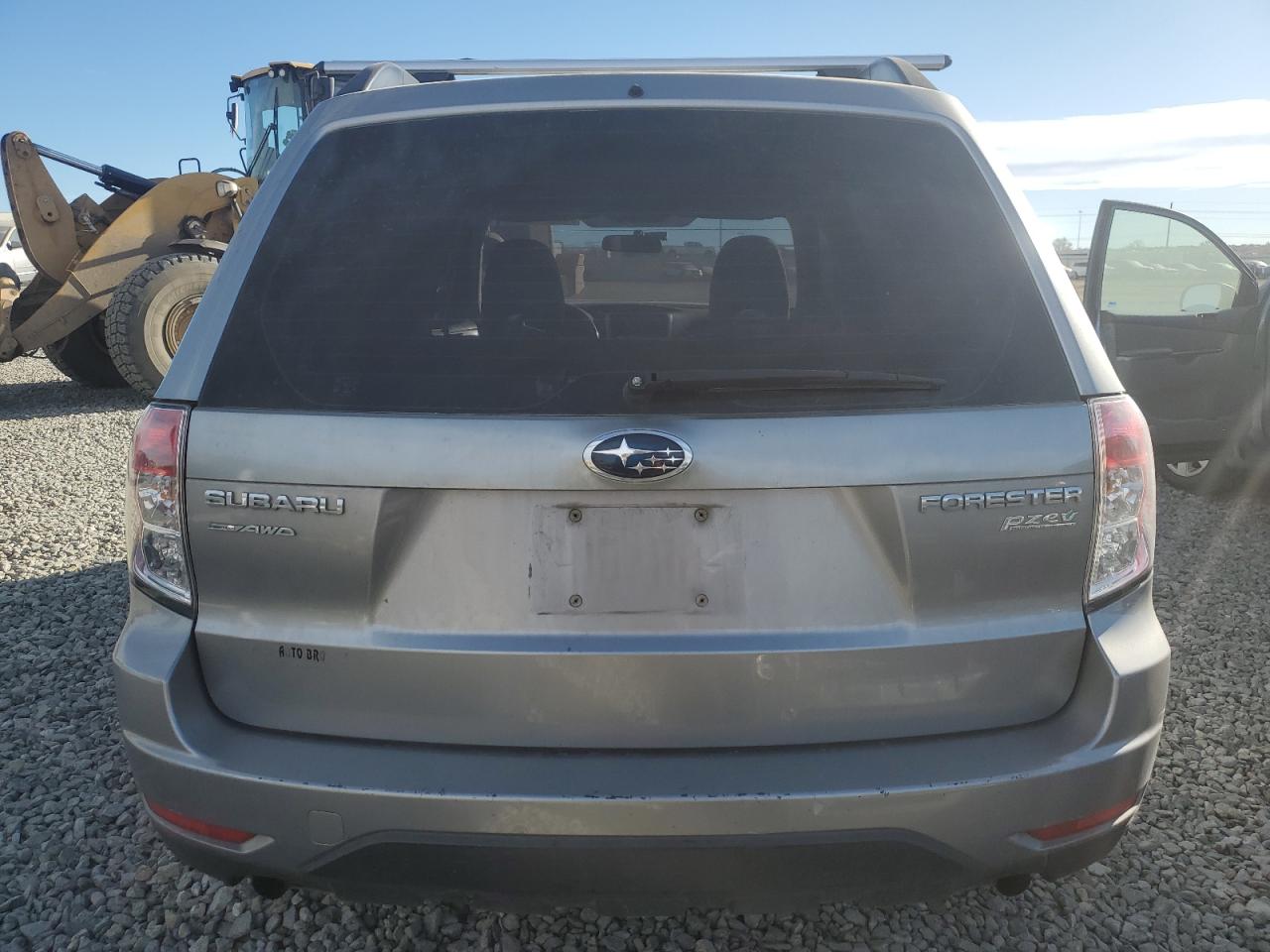 2010 Subaru Forester Xs VIN: JF2SH6BC8AG910842 Lot: 93248295