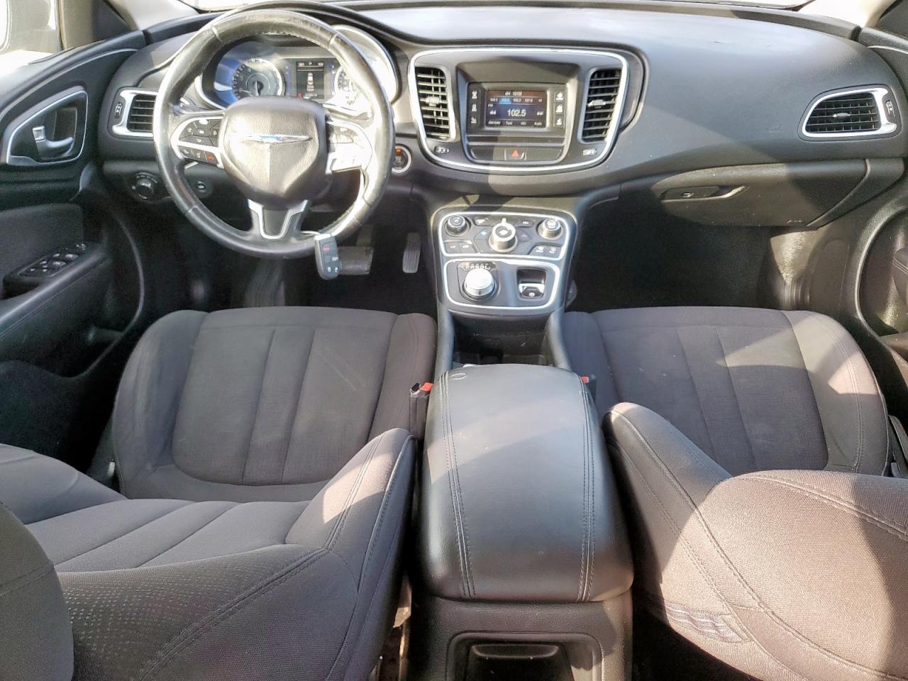 2015 Chrysler 200 Limited VIN: 1C3CCCAB4FN716664 Lot: 93084145