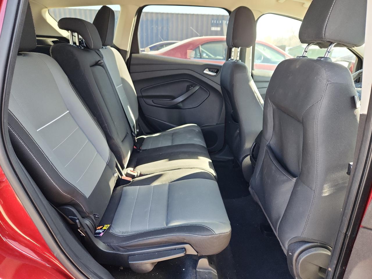 2015 Ford Escape Se VIN: 1FMCU9G91FUB25936 Lot: 92492265