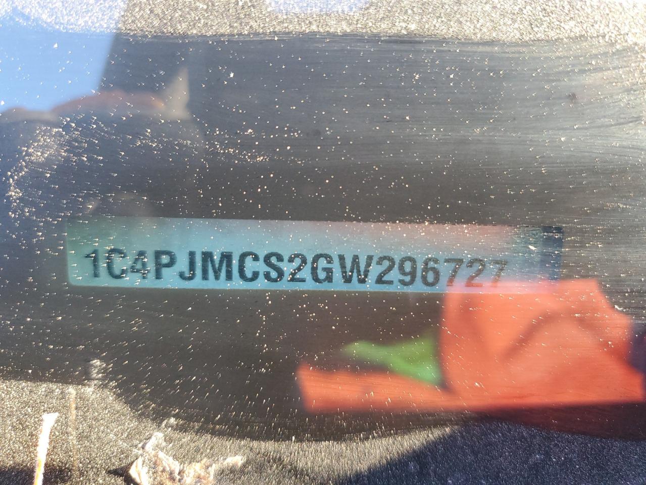 2016 Jeep Cherokee Latitude VIN: 1C4PJMCS2GW296727 Lot: 93226515