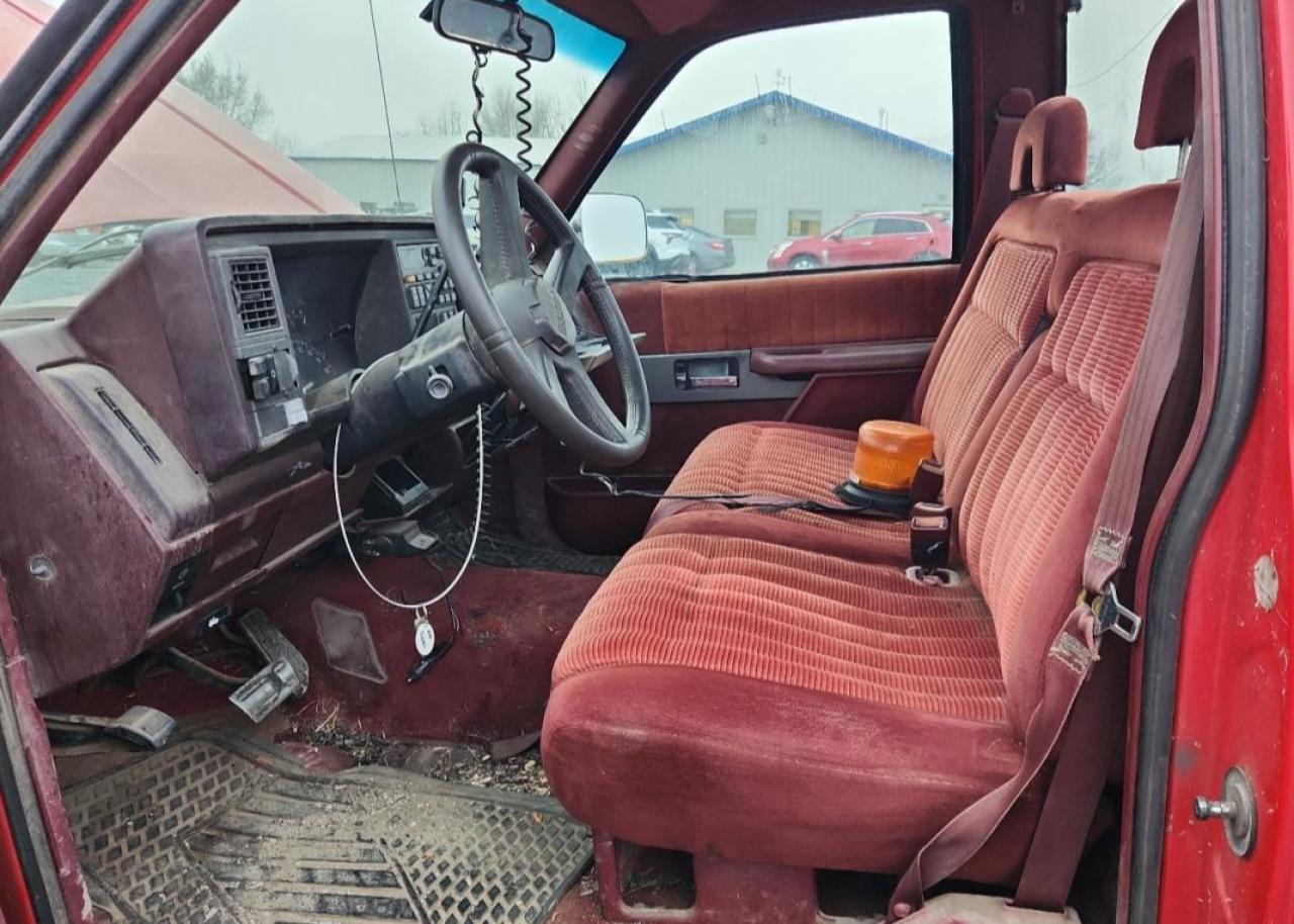 1994 Chevrolet Gmt-400 C2500 VIN: 1GCGC24F7RE309299 Lot: 93518005