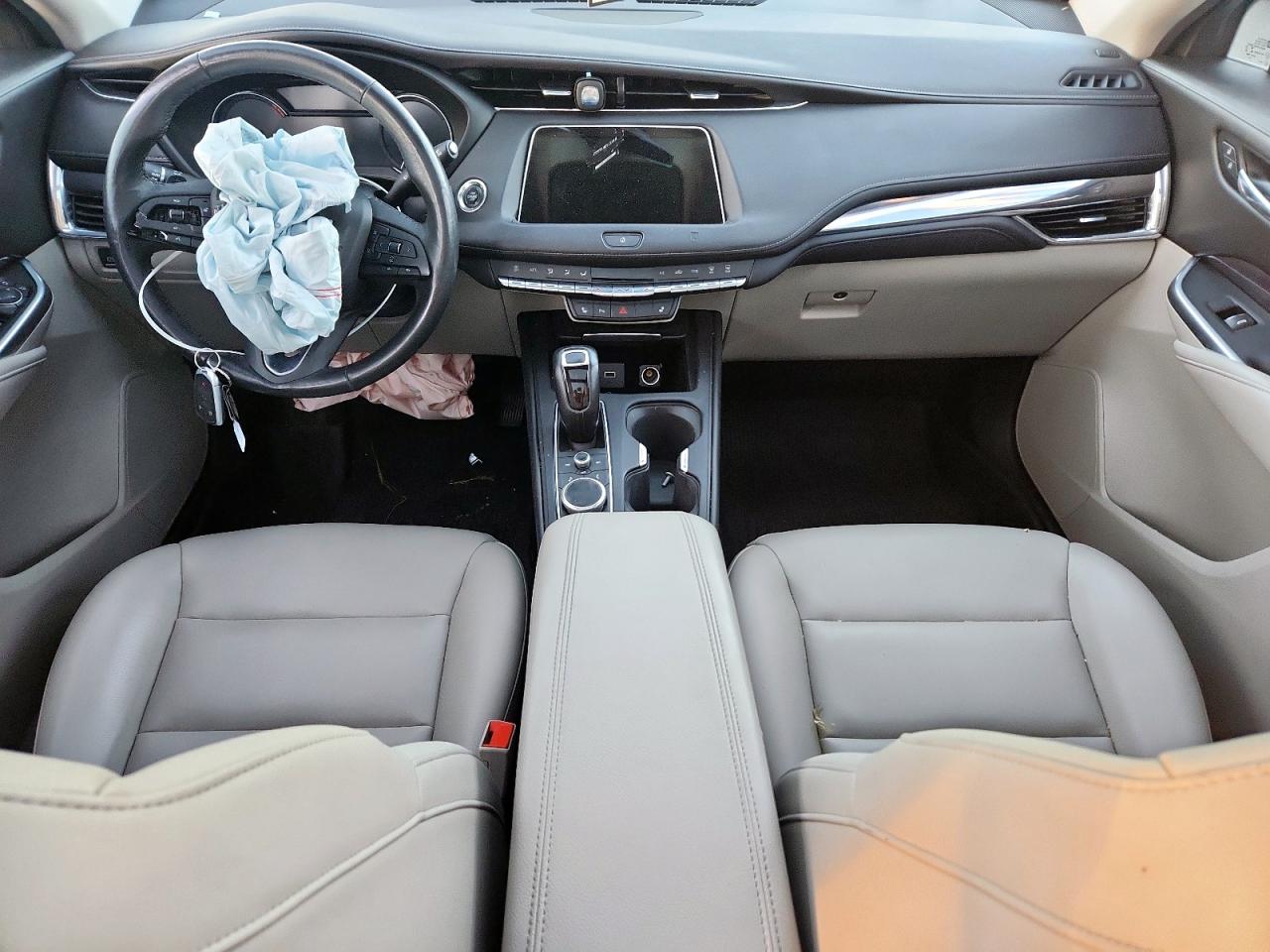 2019 Cadillac Xt4 Luxury VIN: 1GYAZAR40KF113639 Lot: 91204805