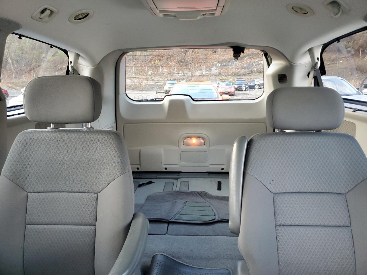 2010 Chrysler Town & Country Touring VIN: 2A4RR5D14AR415644 Lot: 92122215