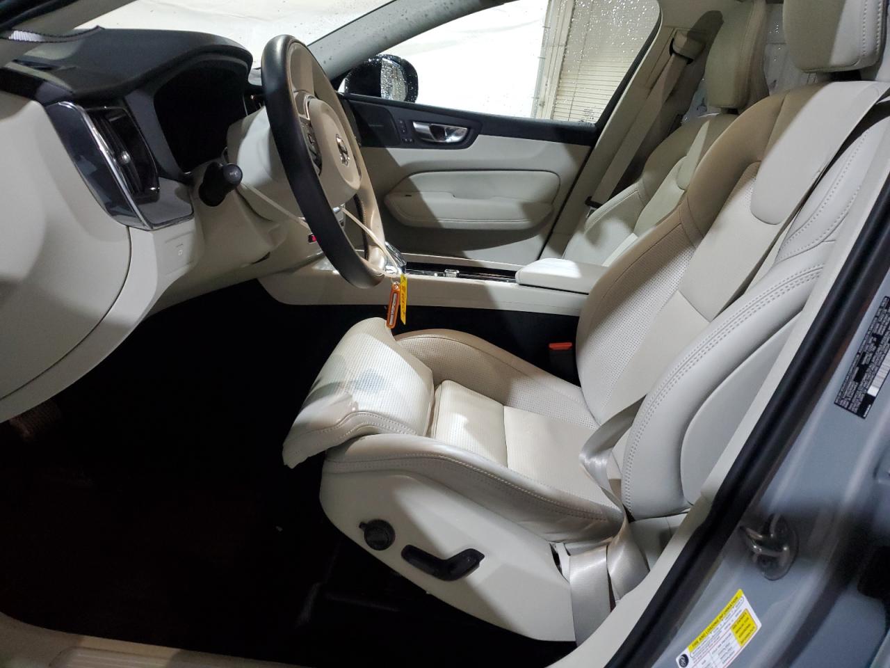 2025 Volvo Xc60 Ultra VIN: YV4M12RM6S1054865 Lot: 93014325