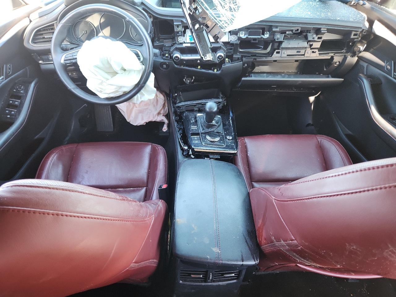 2024 Mazda Cx-30 Preferred VIN: 3MVDMBCM3RM649932 Lot: 92664335