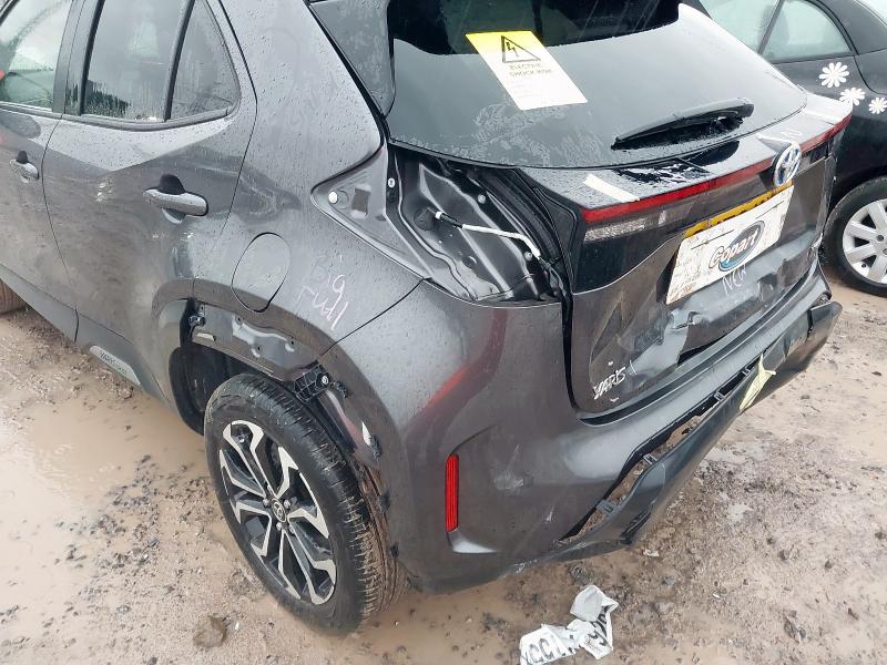 2024 TOYOTA YARIS CROSS 1.5 HYBRID DESIGN 5DR CVT